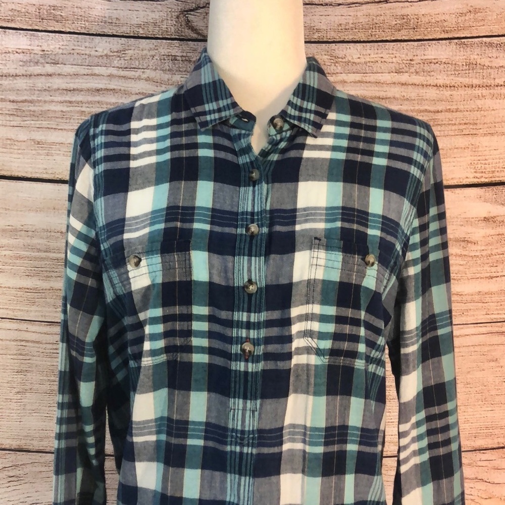 Toad&Co Indigo Ridge Plaid Button-Up - Picture 3 of 10